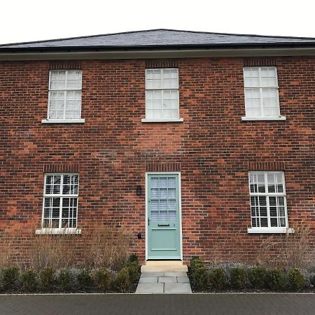 Villa The Officers' Mess - The Garden Quarter à Bicester Extérieur photo
